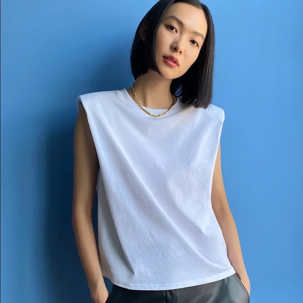 Babaton Shoulder Pad Tank